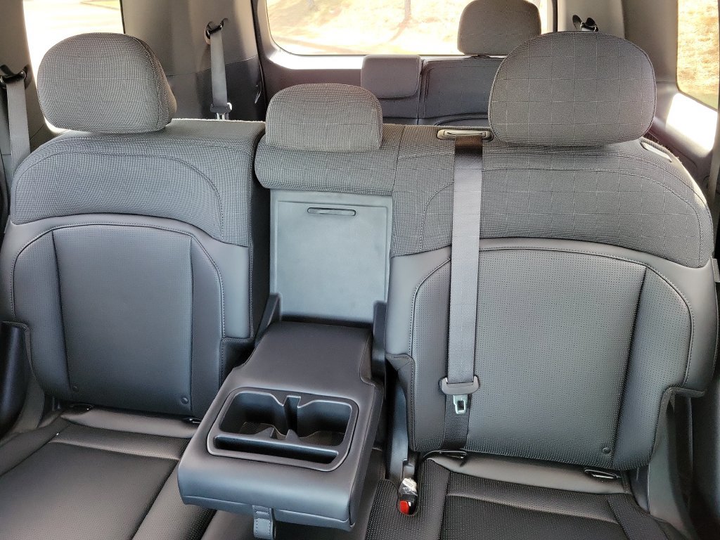 New 2027 Kia Telluride LX w/ Towing Package FWD image 17