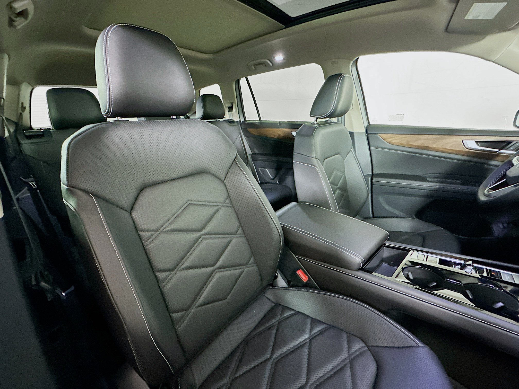 New 2026 Volkswagen Atlas SE AWD/4WD image 28