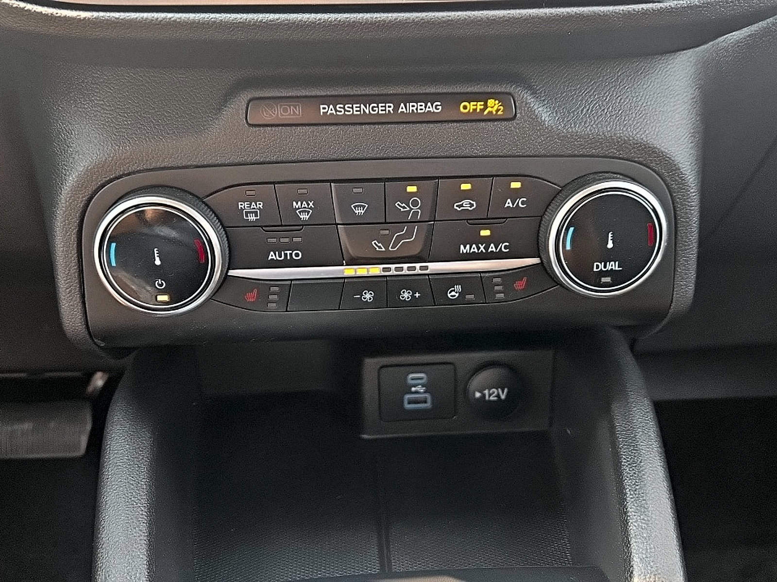 Certified 2023 Ford Escape Active AWD/4WD image 19