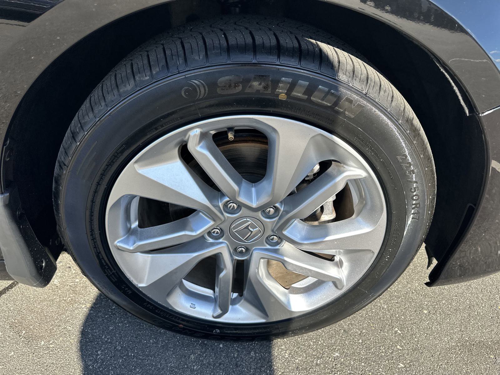 Used 2019 Honda Accord LX image 29