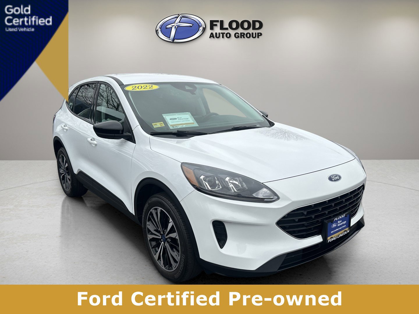 Certified 2022 Ford Escape SE w/ SE Sport Appearance Package image 1