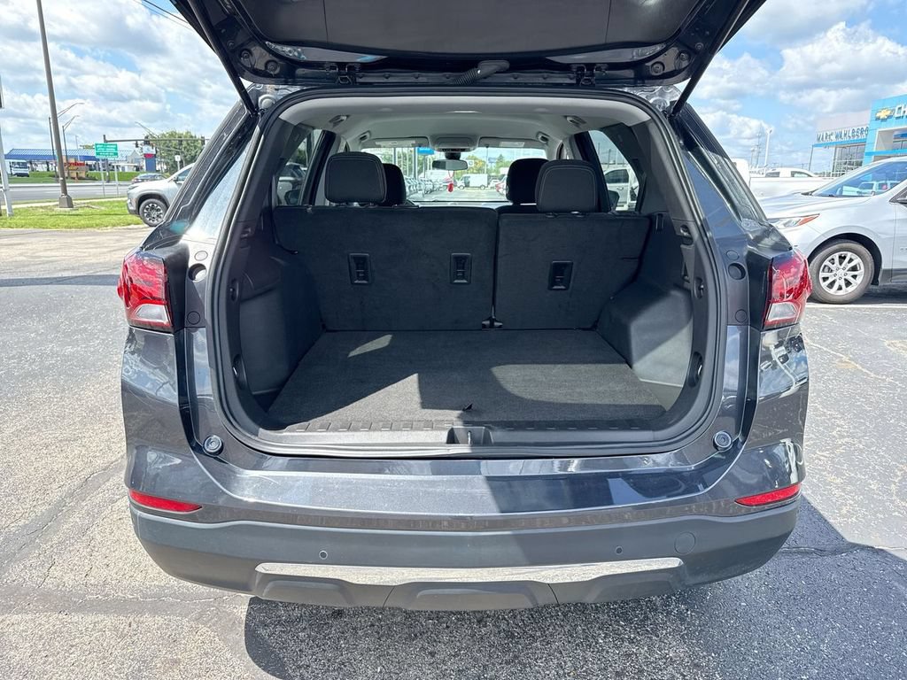 Used 2023 Chevrolet Equinox LT AWD/4WD image 24