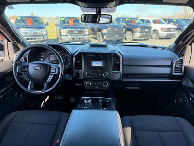 Certified 2018 Ford Expedition XL image 2