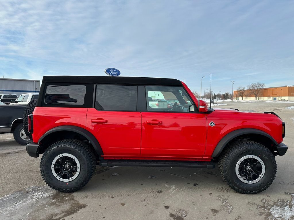 New 2024 Ford Bronco Outer Banks w/ Sasquatch Package AWD/4WD image 6