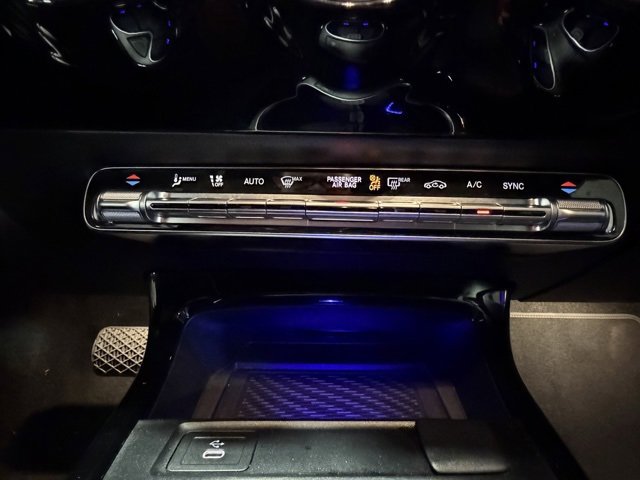 Used 2025 Mercedes-Benz CLA 250 image 19