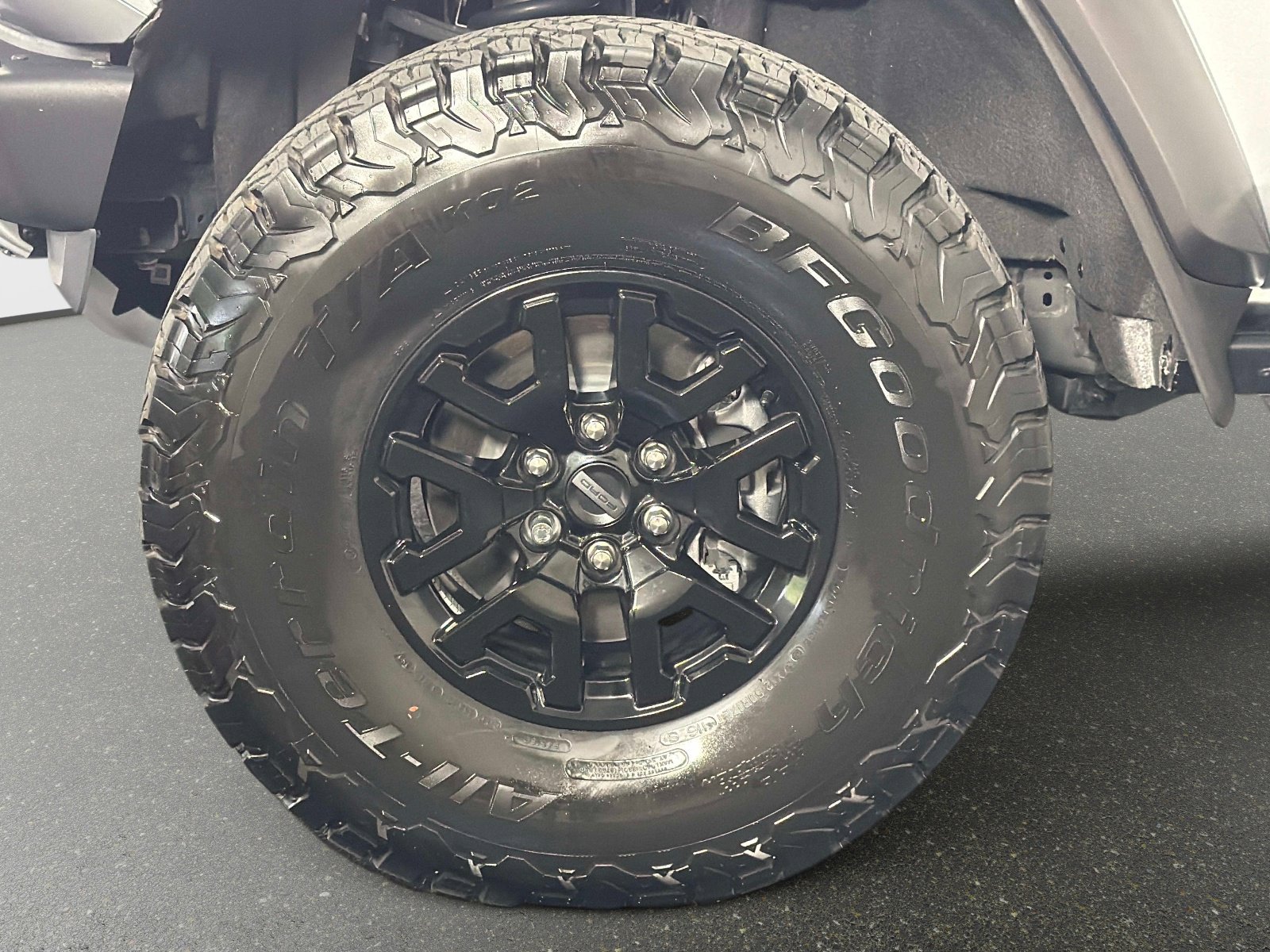 Used 2024 Ford Bronco Raptor AWD/4WD image 12
