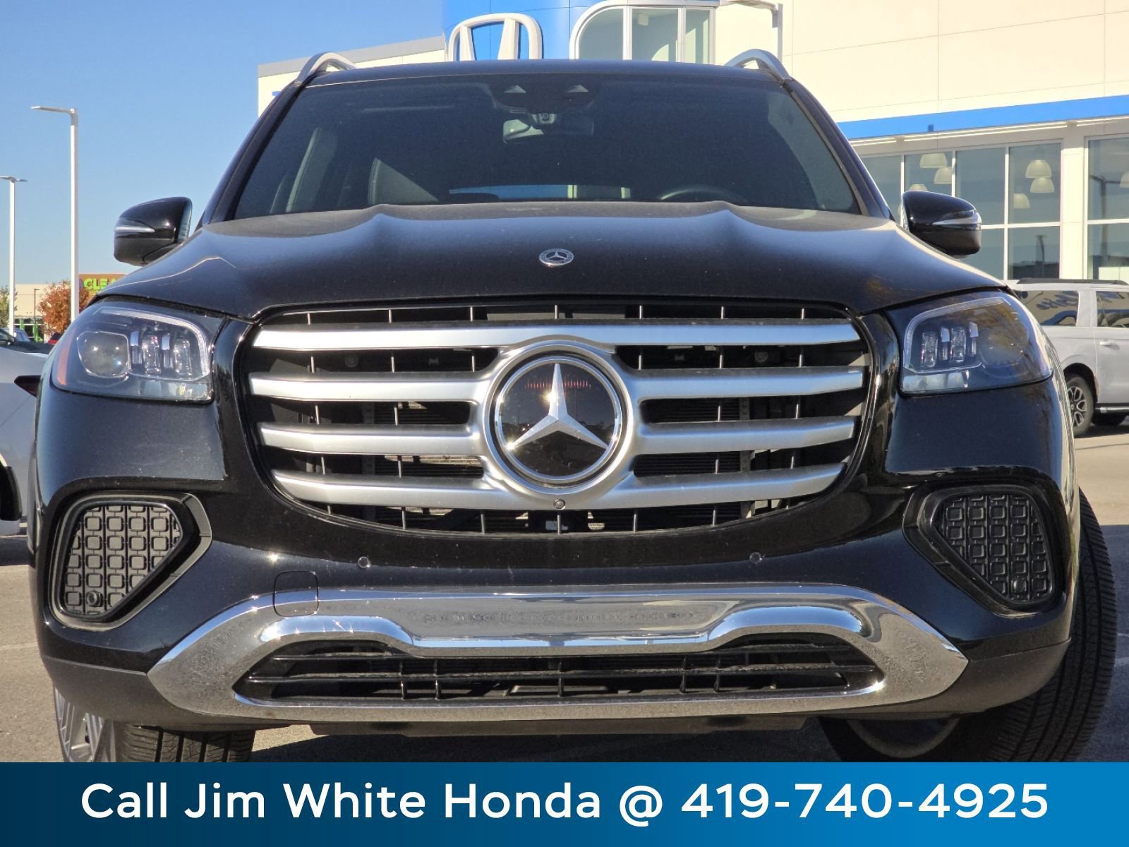 Used 2024 Mercedes-Benz GLS 450 4MATIC image 13