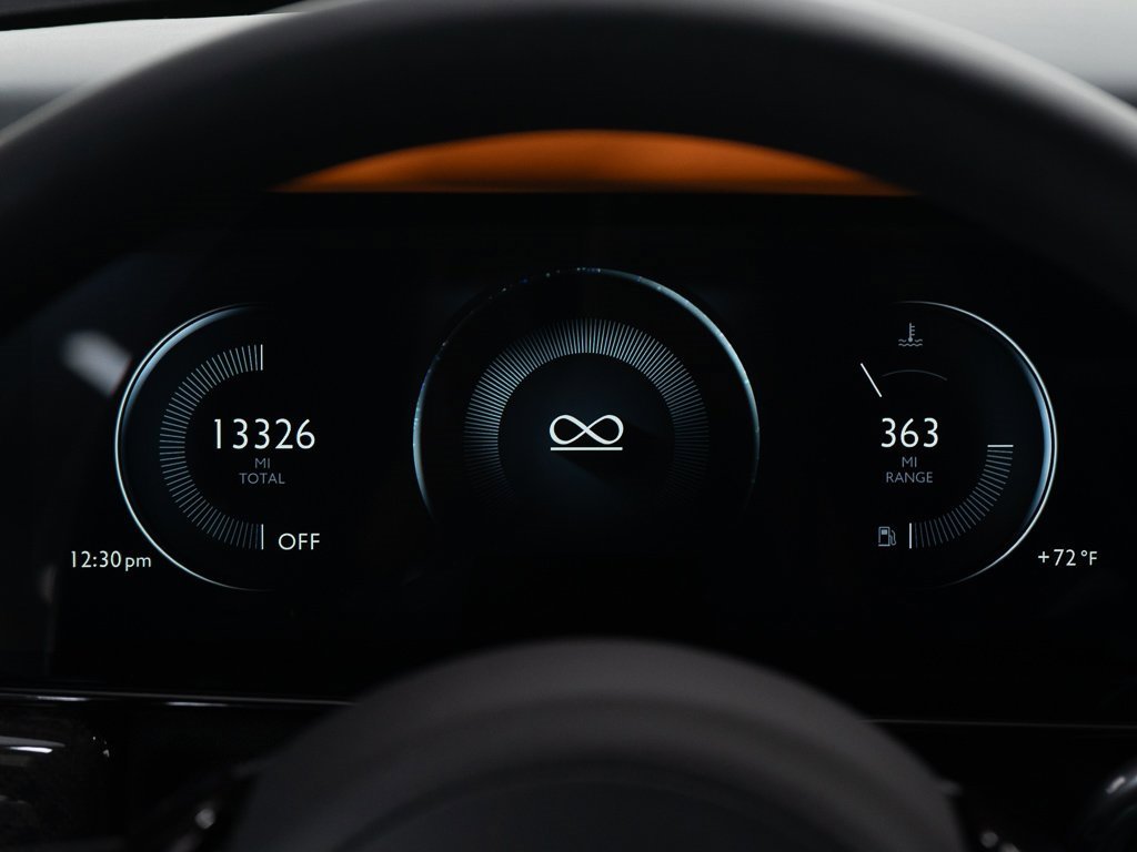 Certified 2025 Rolls-Royce Cullinan Black Badge image 41