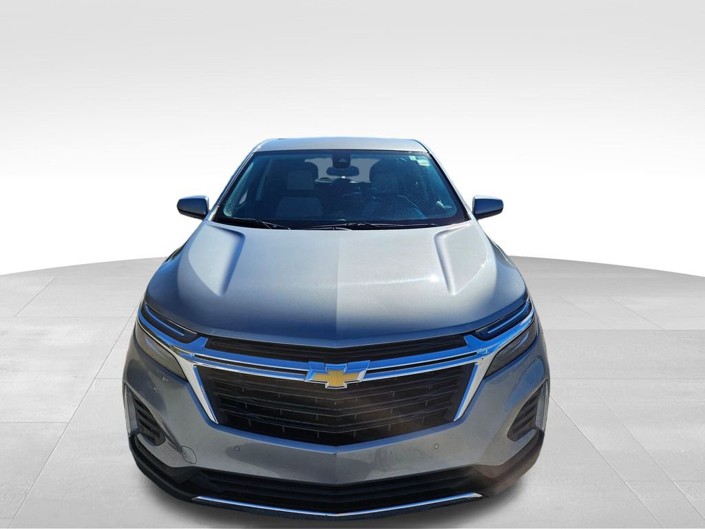 Used 2024 Chevrolet Equinox LT image 3