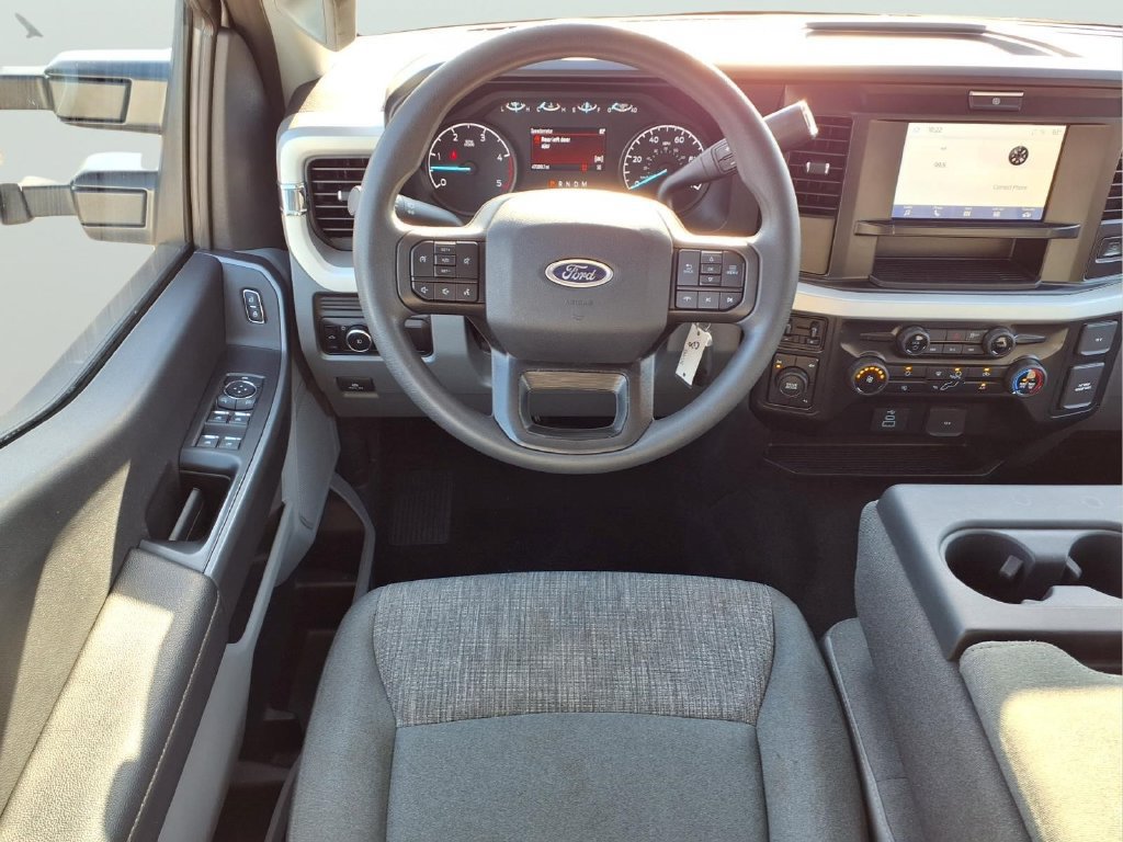 Used 2025 Ford F250 XLT AWD/4WD image 14