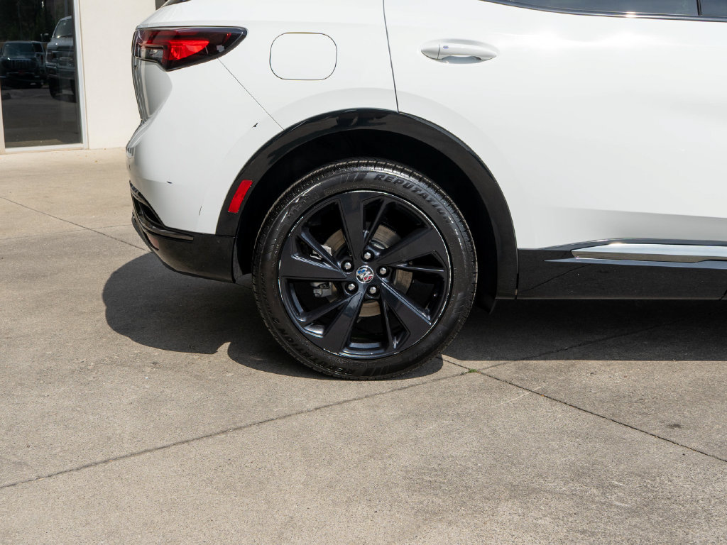 Certified 2023 Buick Envision Essence w/ Technology Package I AWD/4WD image 37