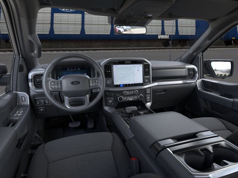New 2025 Ford F150 XLT image 10