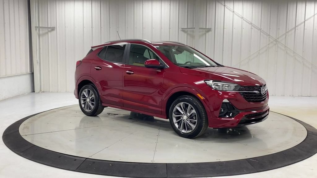 Used 2021 Buick Encore GX Select w/ Sport Touring Package FWD image 2