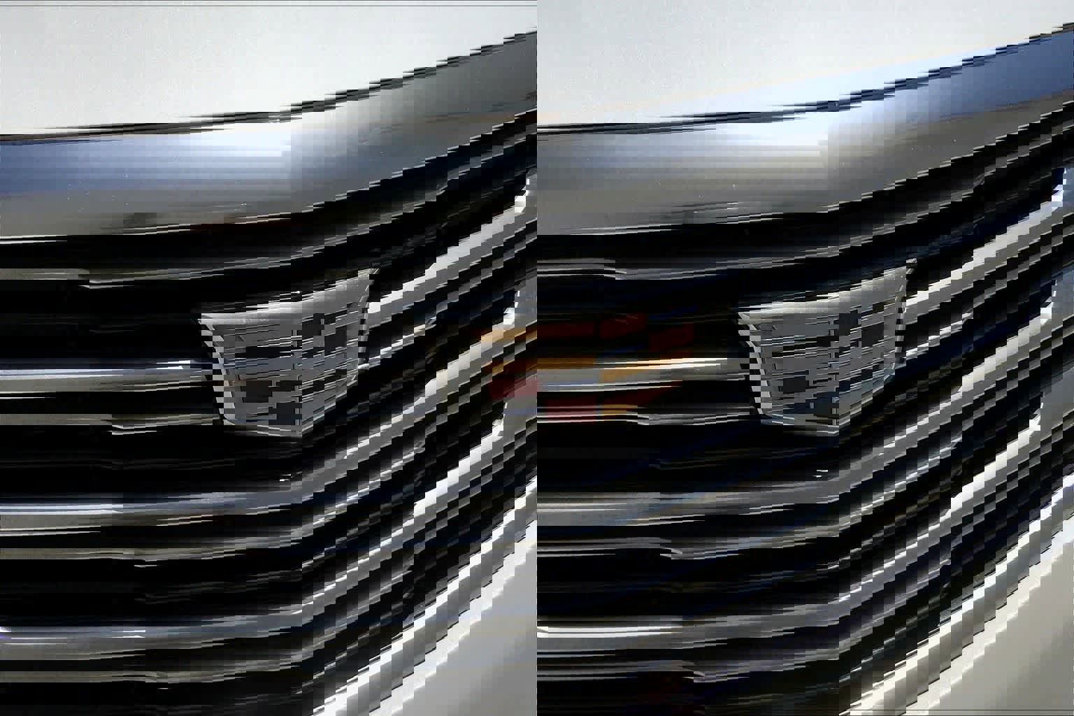 Used 2017 Cadillac XT5 Luxury image 30