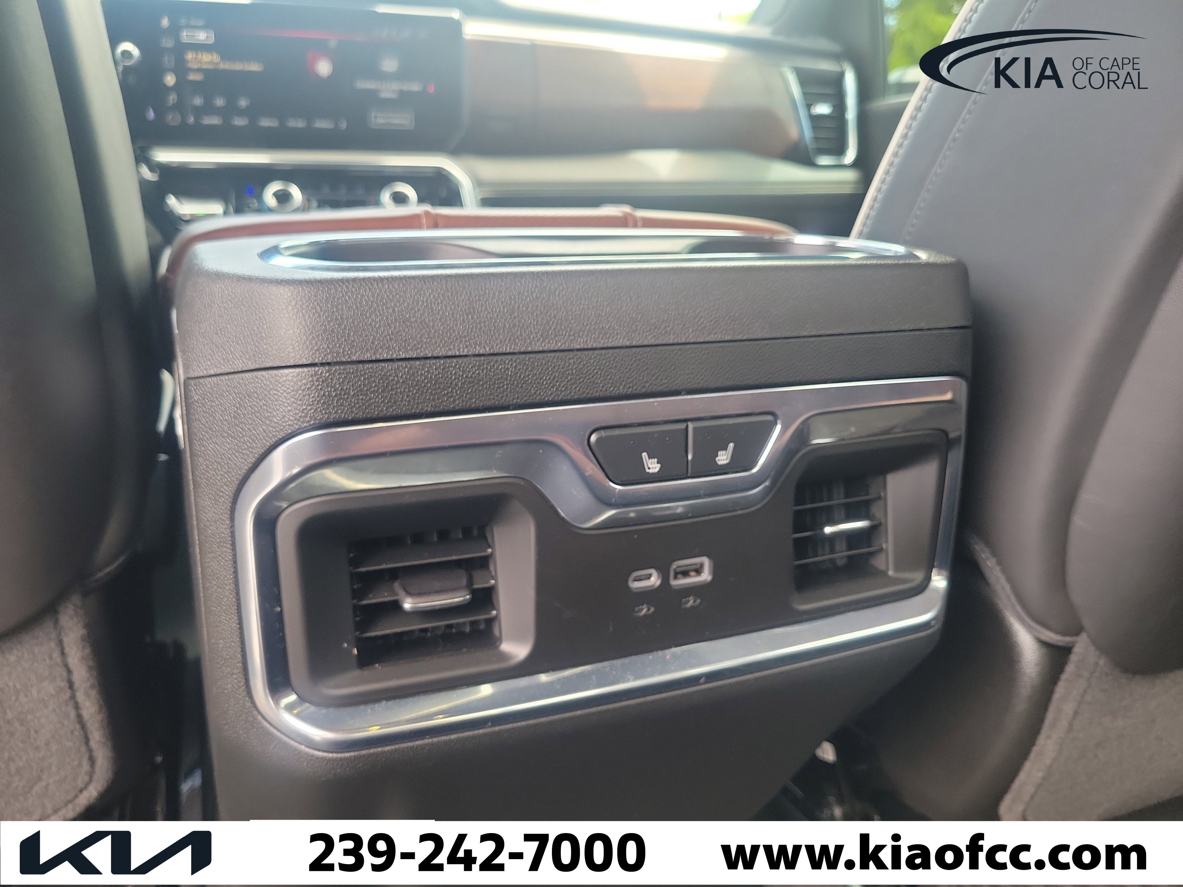 Used 2025 GMC Sierra 2500 Denali Ultimate AWD/4WD image 15