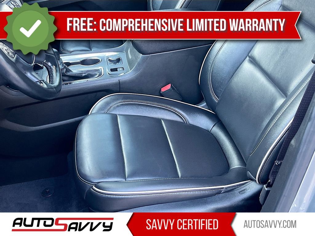 Used 2023 Chevrolet Traverse Premier FWD image 20