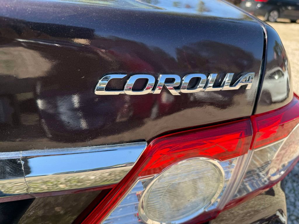 Used 2013 Toyota Corolla image 15