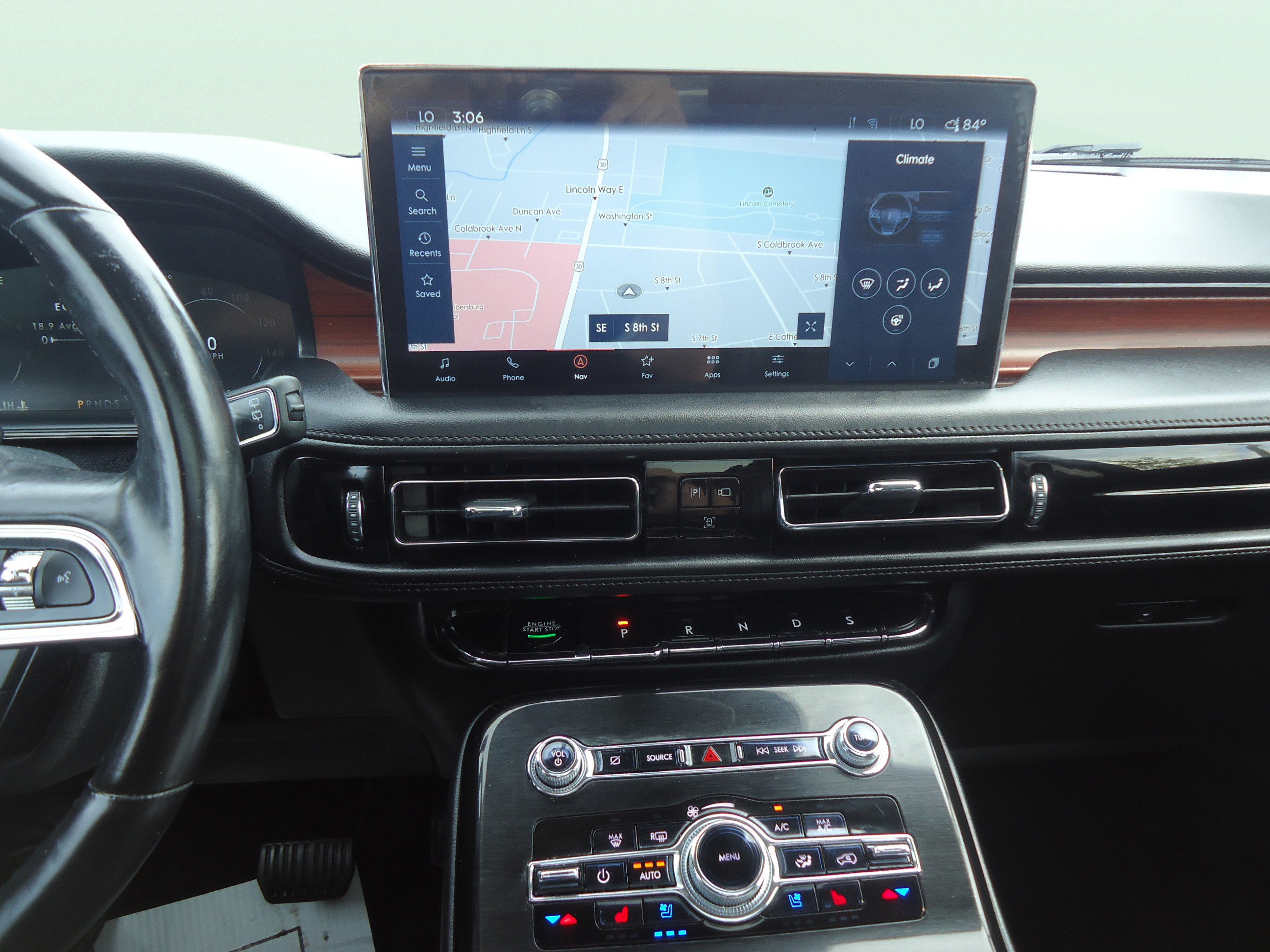 Certified 2023 Lincoln Nautilus Reserve AWD/4WD image 15