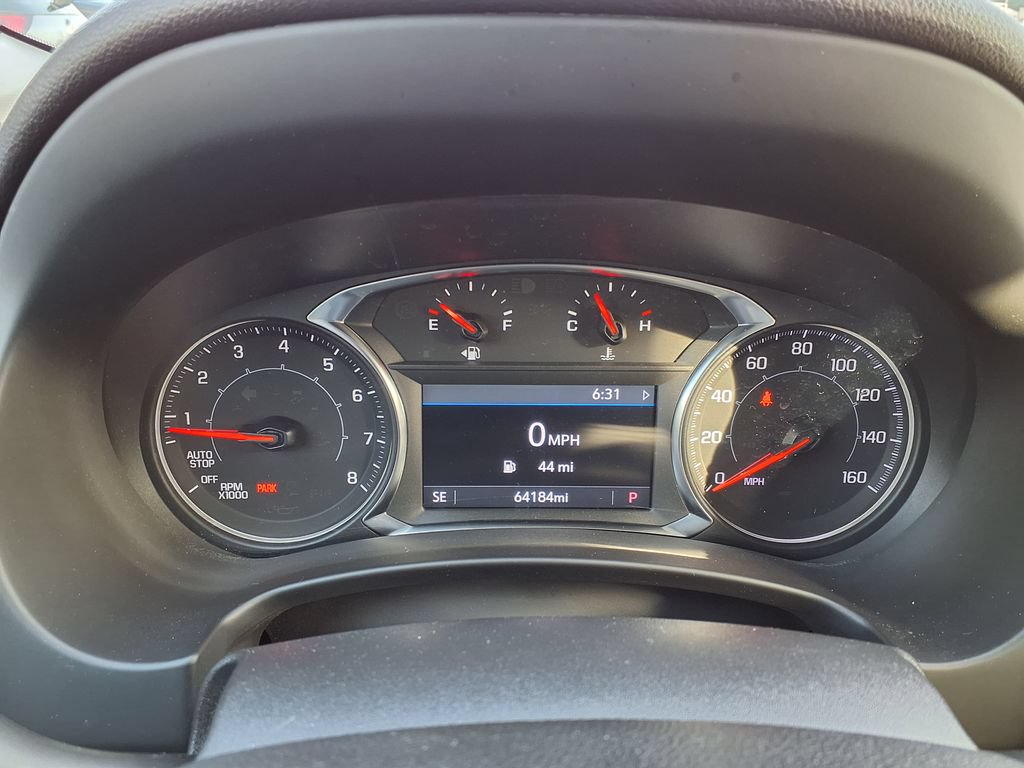 Used 2024 GMC Terrain SLT AWD/4WD image 27