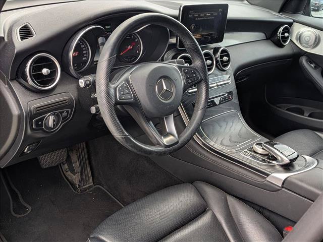 Used 2019 Mercedes-Benz GLC 350e 4MATIC image 9