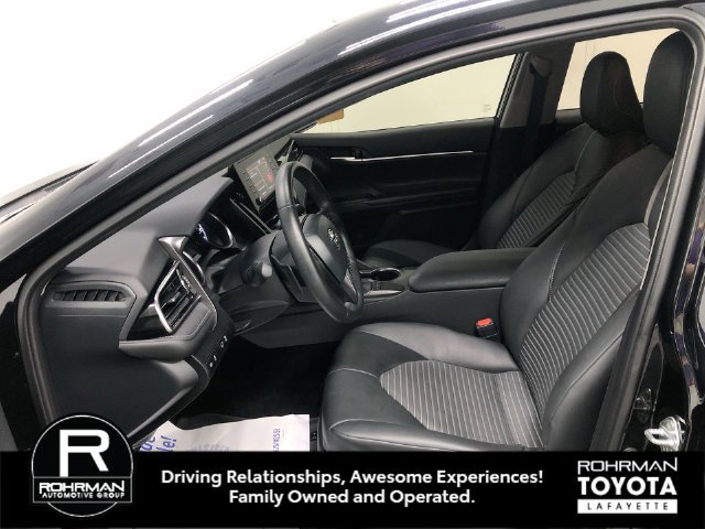Used 2023 Toyota Camry SE FWD image 11