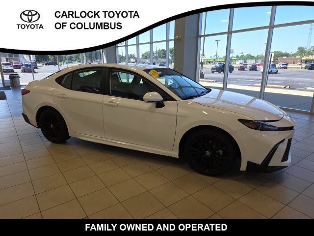 Used 2026 Toyota Camry SE w/ Convenience Package FWD image 6