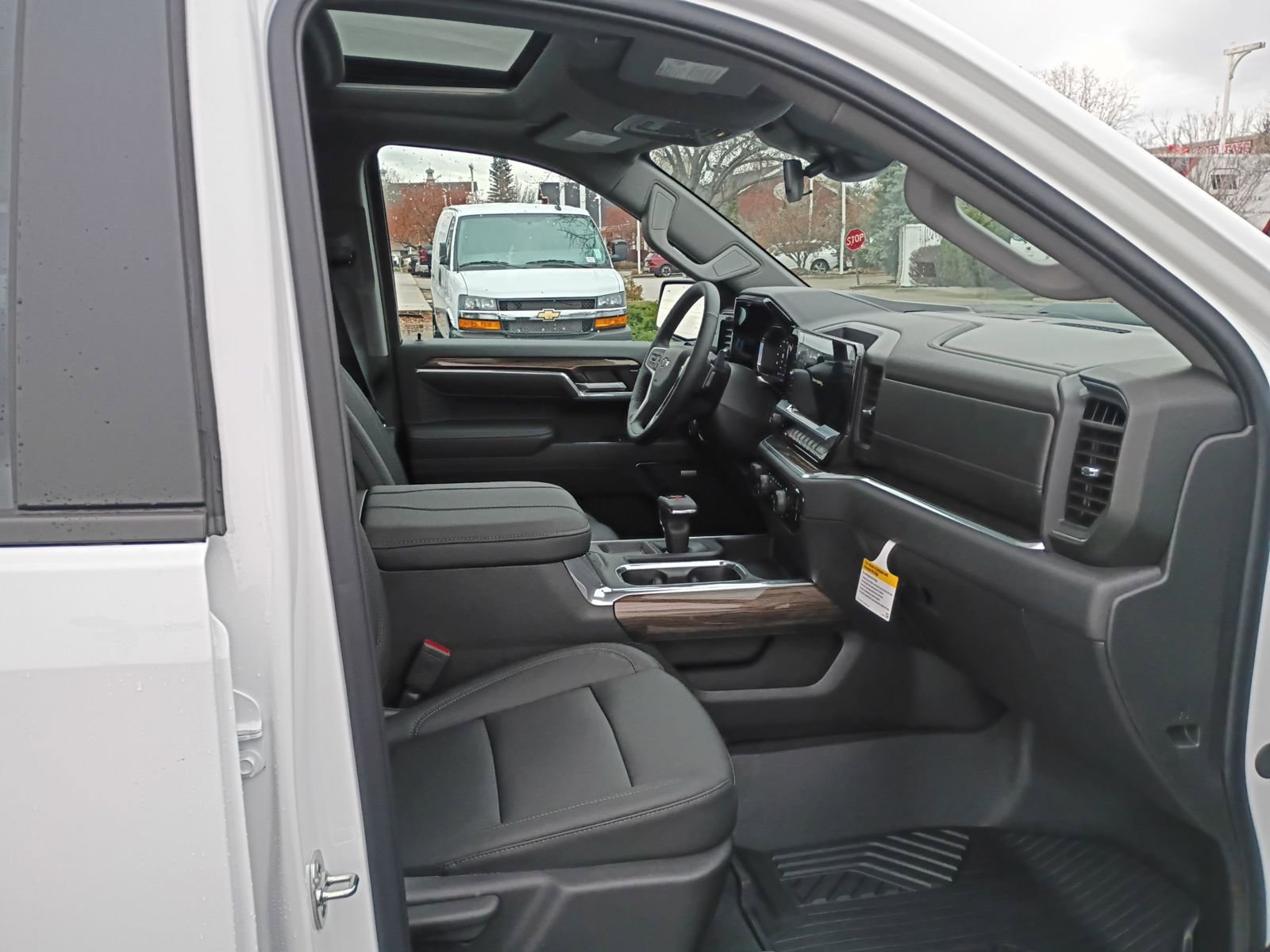 New 2026 Chevrolet Silverado 1500 LT Trail Boss w/ LT Trail Boss Premium Package image 13