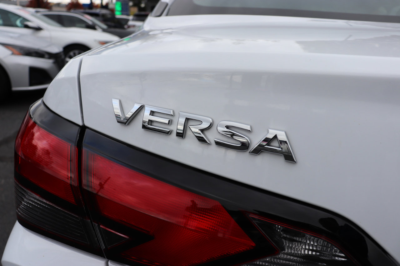 Used 2024 Nissan Versa S w/ Trunk Package image 47