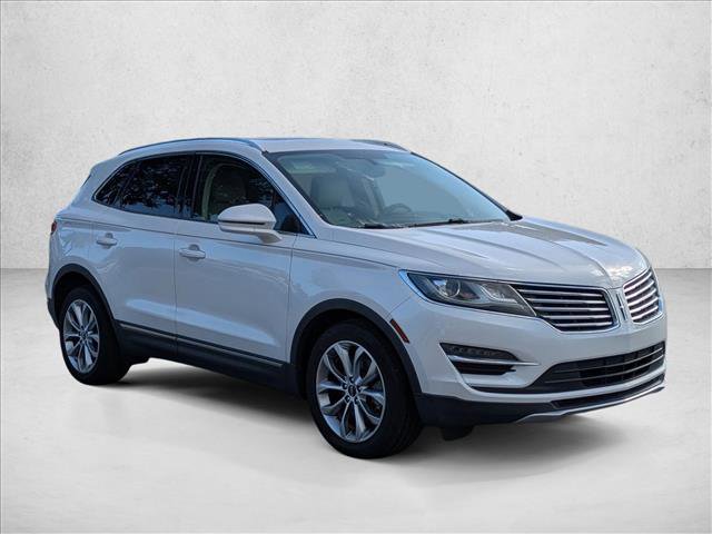 Used 2017 Lincoln MKC Select w/ Select Plus Package image 3
