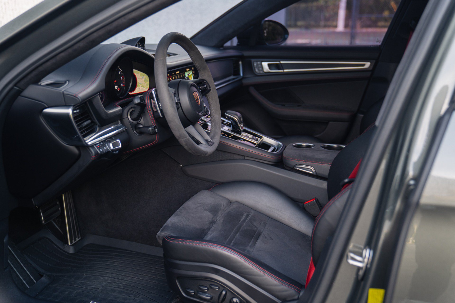 Used 2023 Porsche Panamera GTS AWD/4WD image 26