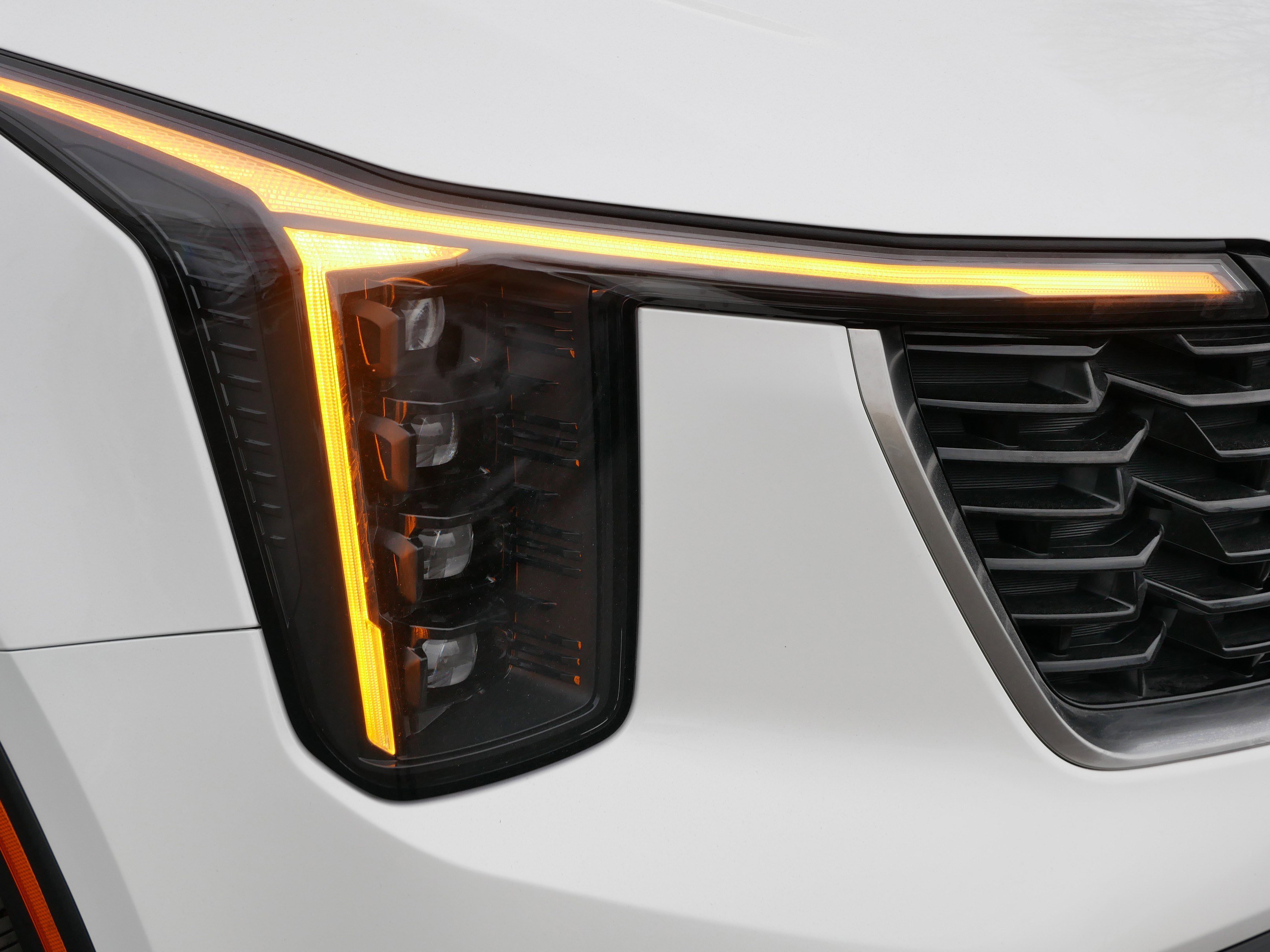 Used 2025 Kia Sorento EX image 16