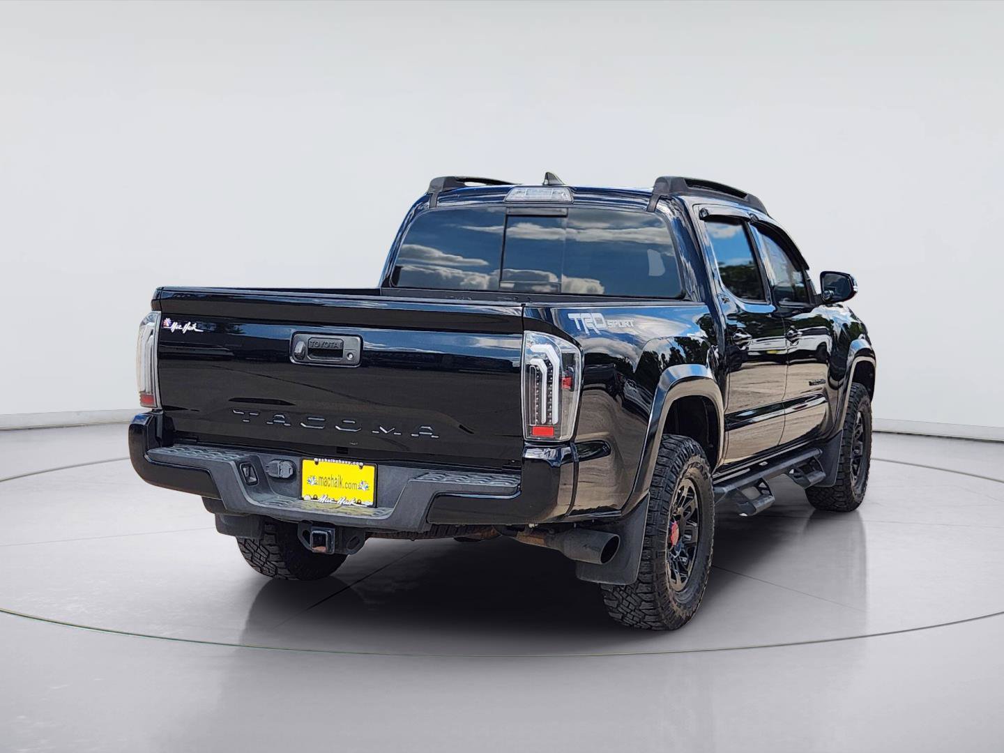 Used 2019 Toyota Tacoma TRD Sport RWD image 7