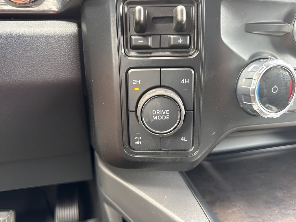 Used 2024 Ford F250 Lariat w/ Lariat Ultimate Package image 24