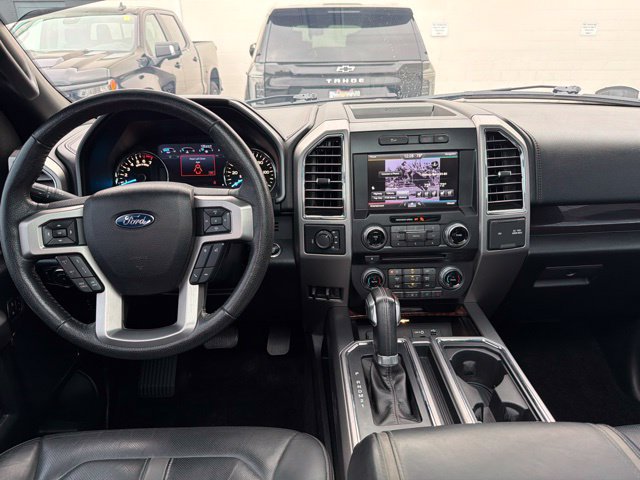 Used 2015 Ford F150 Platinum w/ Equipment Group 701A Luxury AWD/4WD image 22