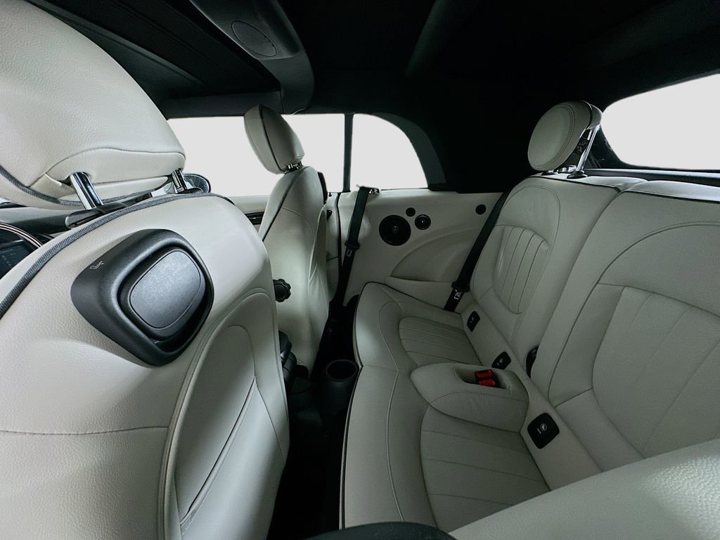 Used 2018 MINI Cooper Convertible image 23
