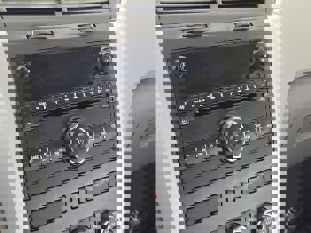 Used 2012 Chevrolet Traverse LS image 25