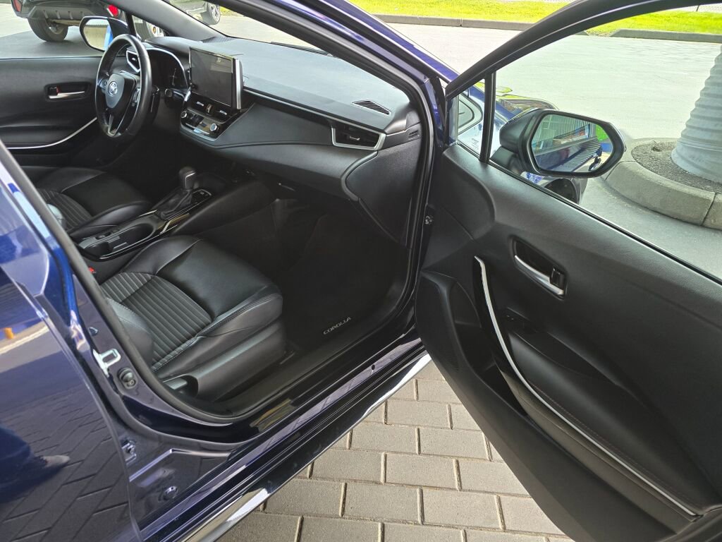 Used 2023 Toyota Corolla XSE w/ Carpet Mat Package (TMS) FWD image 12