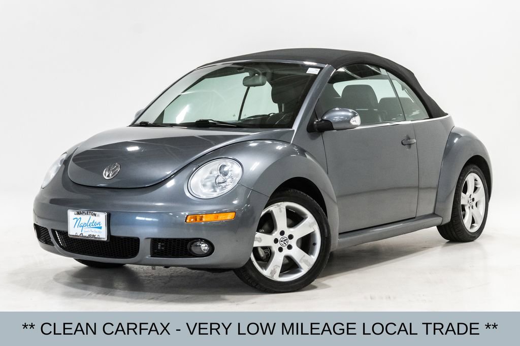 Used 2006 Volkswagen Beetle Convertible w/ Package 2 FWD image 1