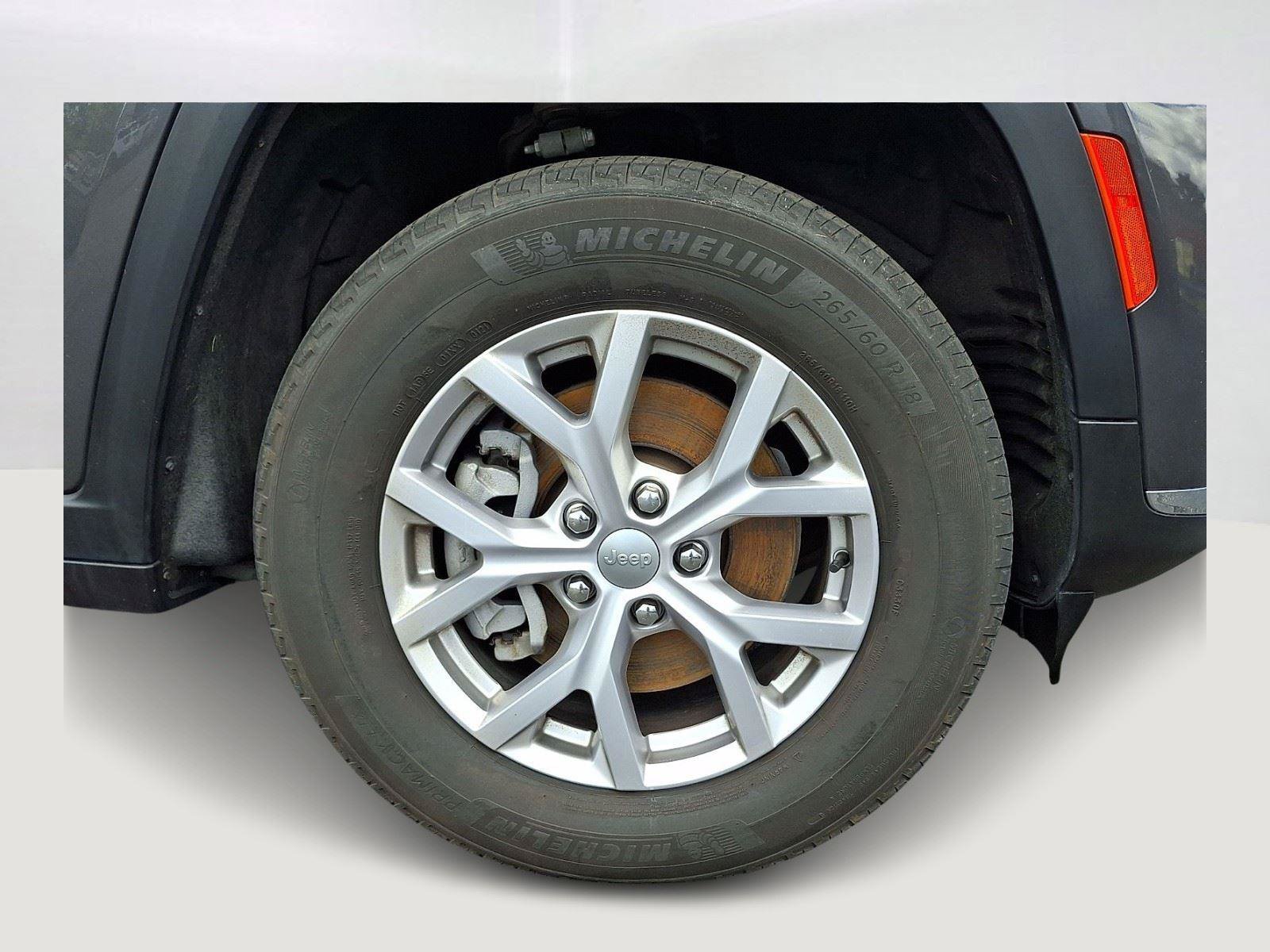 Certified 2021 Jeep Grand Cherokee L Limited AWD/4WD image 8