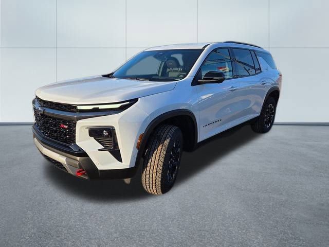 New 2026 Chevrolet Traverse Z71 w/ Enhanced Driving Package image 2