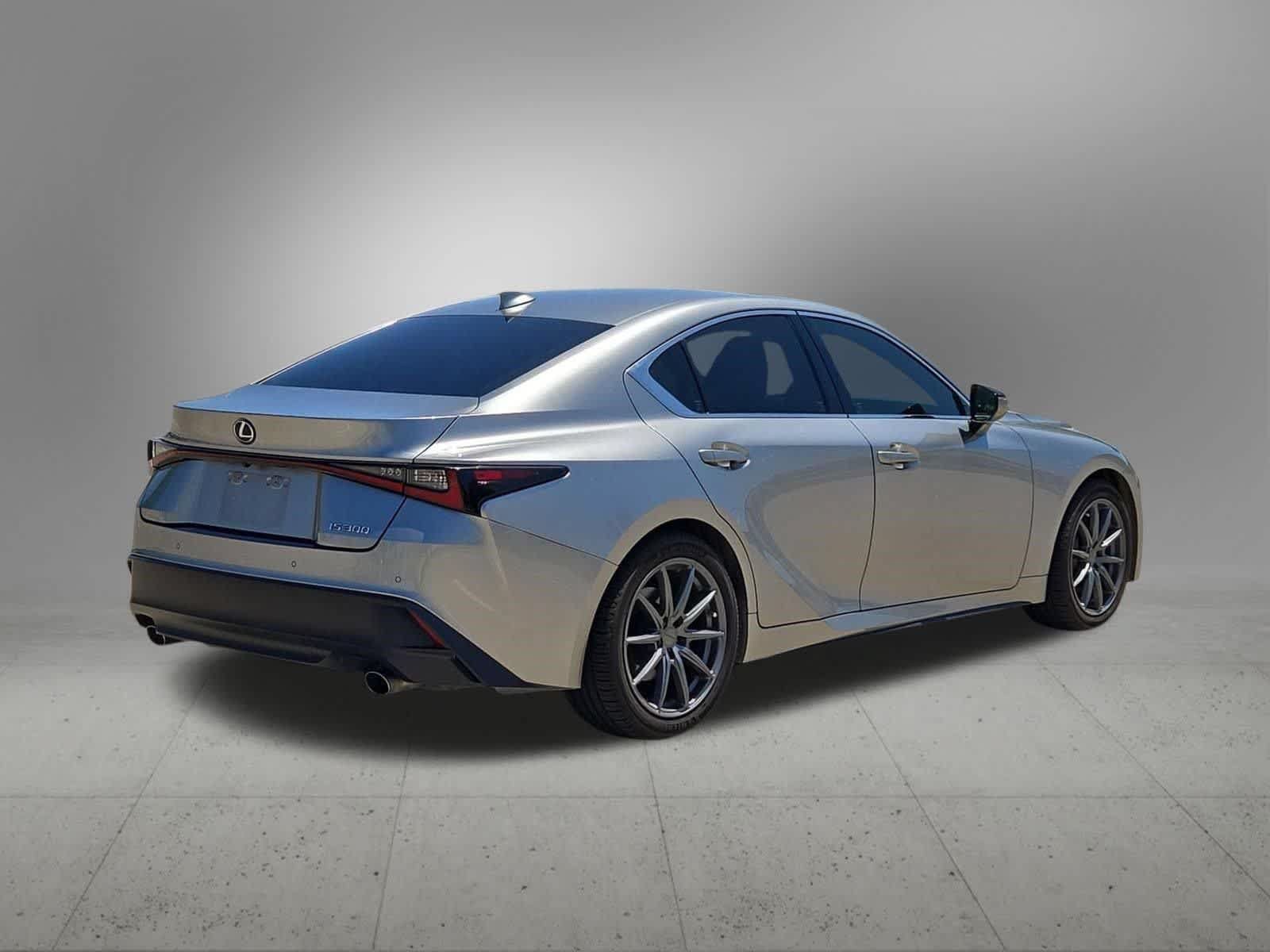 Used 2021 Lexus IS 300 w/ Comfort Package RWD image 6