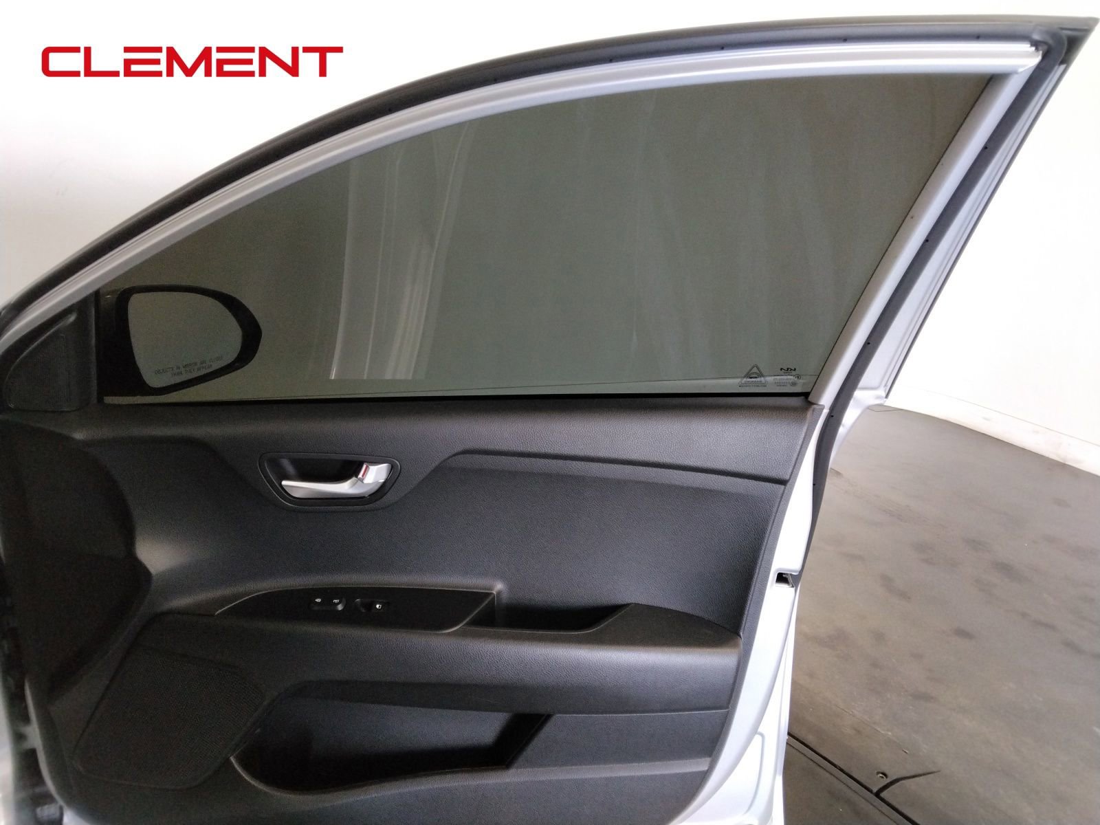 Used 2023 Kia Rio S w/ Technology Package image 34