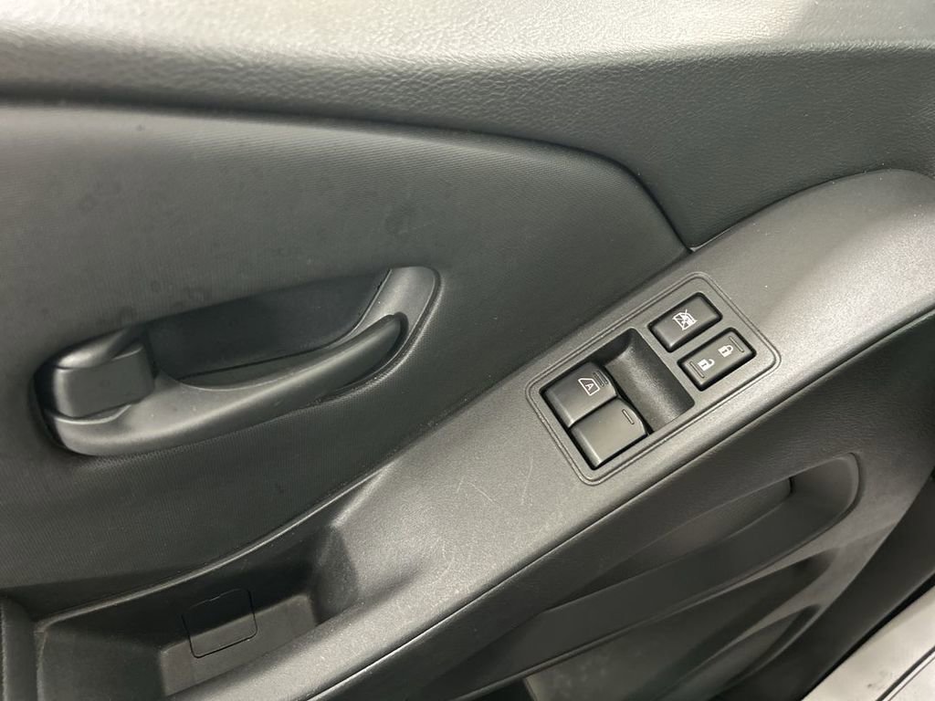 Used 2023 Nissan Frontier S w/ Technology Package image 11