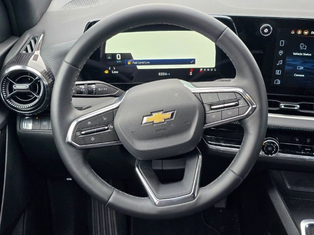 Used 2026 Chevrolet Equinox LT FWD image 18