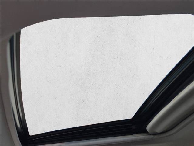 Used 2019 Toyota RAV4 XLE FWD image 14
