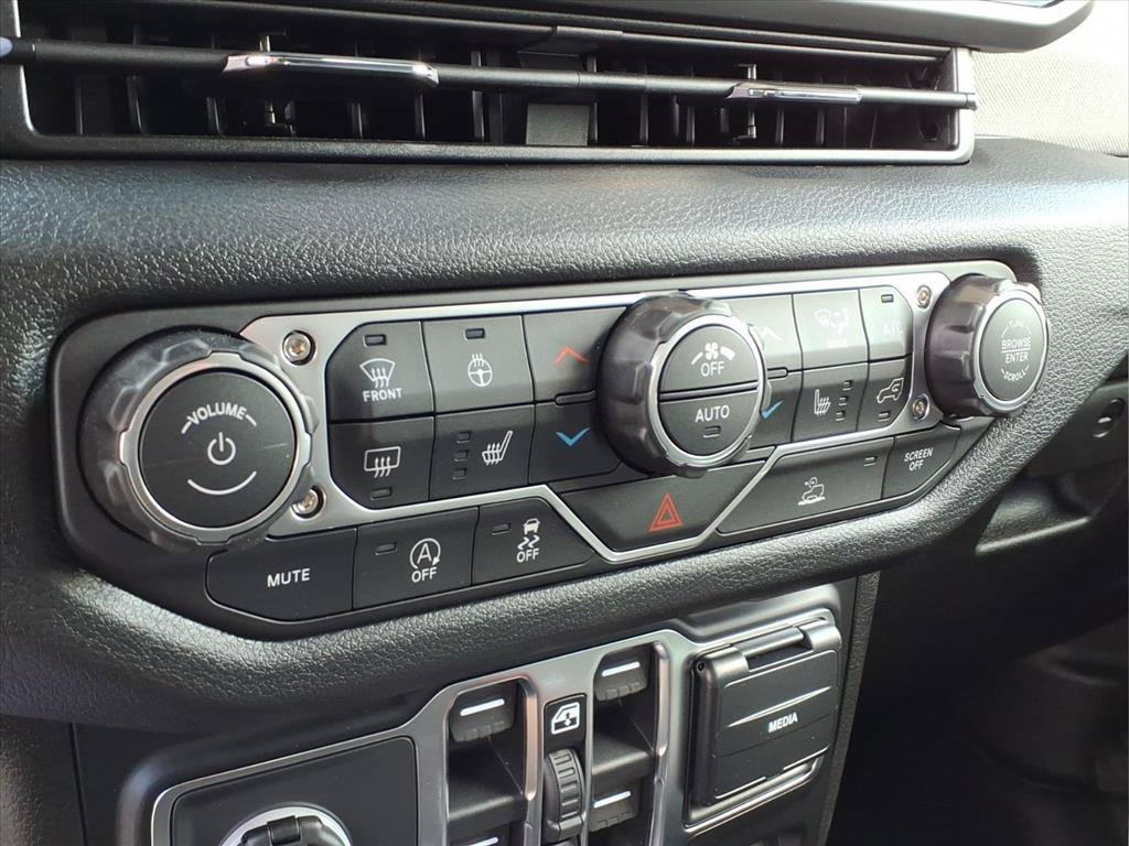 New 2026 Jeep Gladiator Sport AWD/4WD image 4