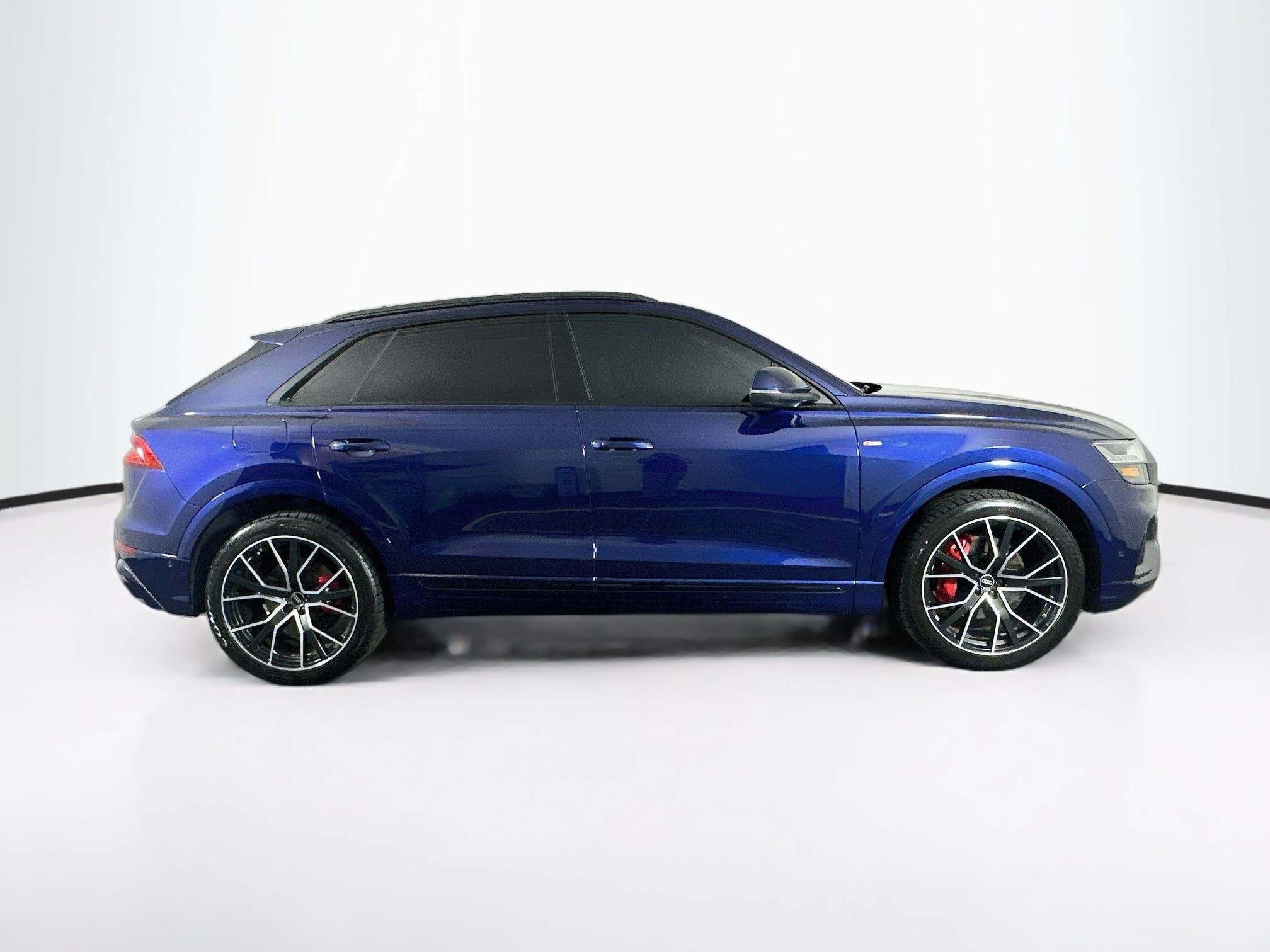 Used 2022 Audi Q8 Prestige AWD/4WD image 10