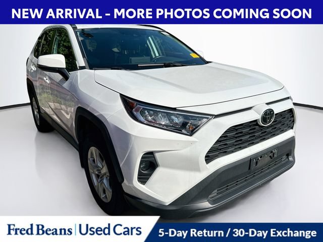 Used 2021 Toyota RAV4 XLE w/ Convenience Package AWD/4WD image 1