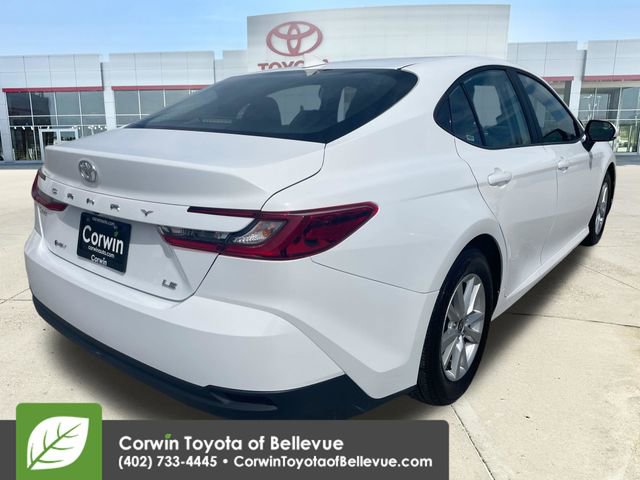 Used 2025 Toyota Camry LE FWD image 5