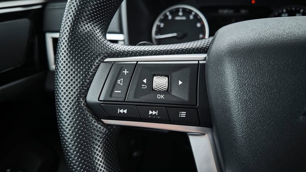 New 2026 Mitsubishi Outlander ES FWD image 26